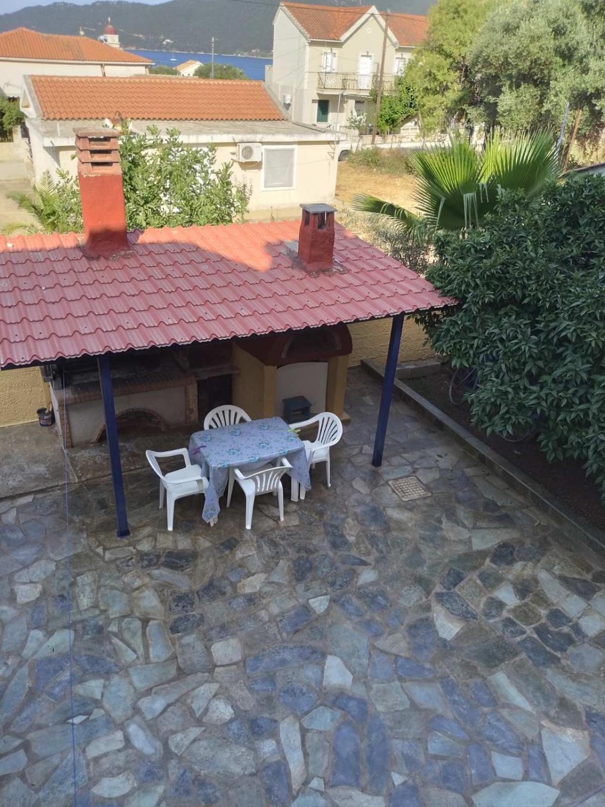 Kali'S Place Karavomylos Exterior photo
